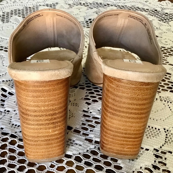 Steve Madden Heeled Slip On~Tan~Size 8 - Picture 3 of 6